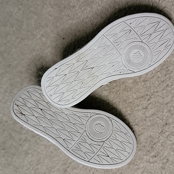 Kids K-Swiss - Picture 5 of 6